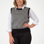 что одеть Жилет женский 0426-004