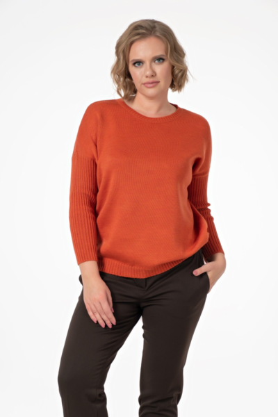 Джемпер женский вязаный с длинными рукавами прямого силуэта La Diano