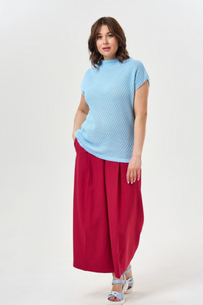 Джемпер женский вязаный голубой с воротником полустойка La Diano