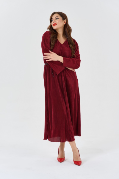 Платье макси бордовое свободного силуэта с длинным рукавом La Diano