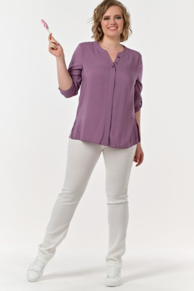 Блузка фиолетовая прямого силуэта с рукавом три четверти
