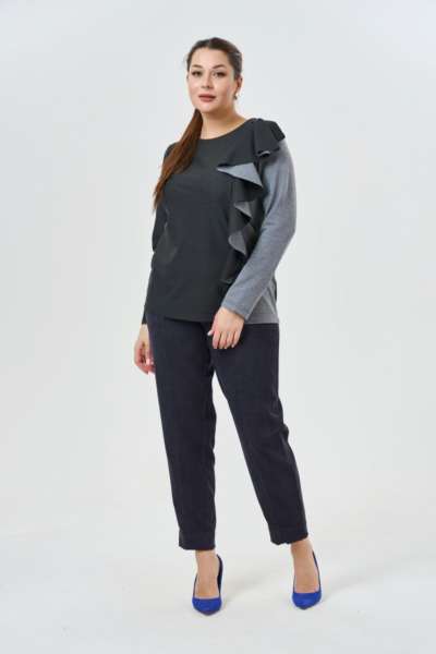 Блузка двухцветная с воланом прямого силуэта длинный рукав La Diano