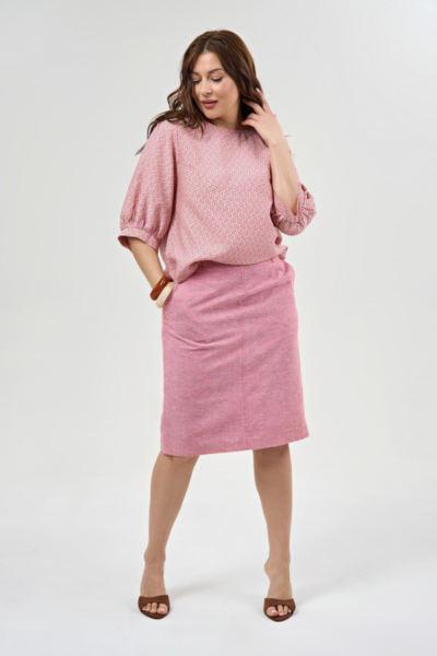 Льняная блузка с пышными рукавами розовая свободного силуэта La Diano