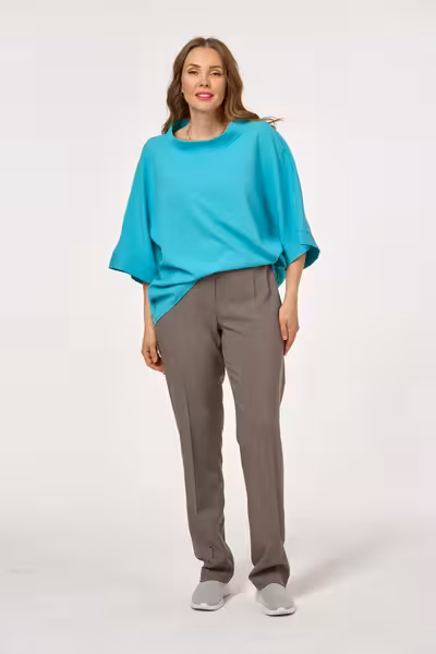 Классические брюки со стрелками на высокой посадке больших размеров