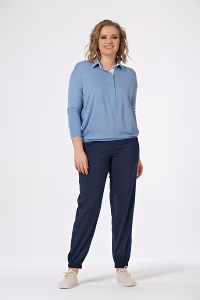 Широкие брюки свободного кроя с резинкой женские