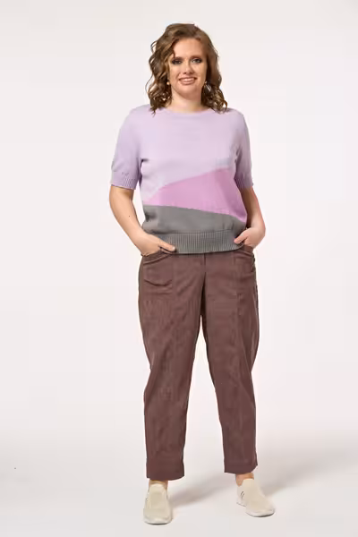 Брюки бананы коричневые свободного кроя с поясом резинкой