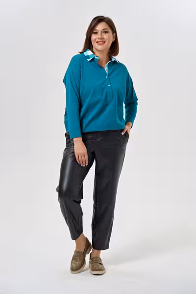 Брюки кожаные зауженные женские с поясом на резинке