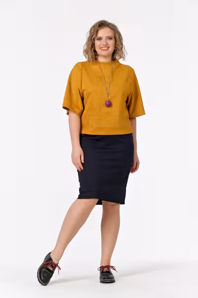 Классическая зауженная юбка ниже колена больших размеров