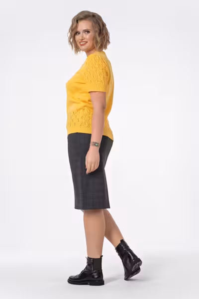 Серая юбка карандаш миди с карманами и разрезом