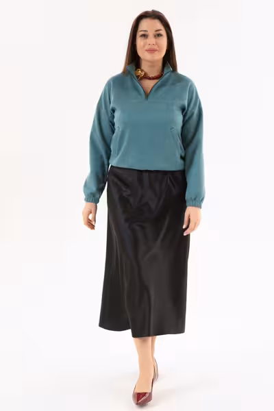 Блузка из замши с воротником стойка больших размеров