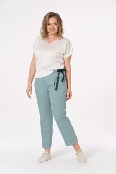 Брюки женские свободные с поясом завязкой больших размеров