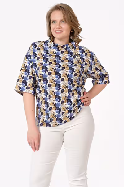 Блузка свободная с принтом и воротником-стойкой
