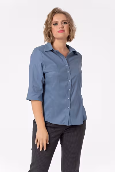 Блузка голубая с рукавом три четверти из хлопка классическая