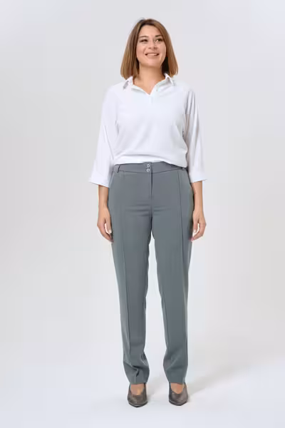 Белая классическая блузка с рукавом 7/8 и воротником