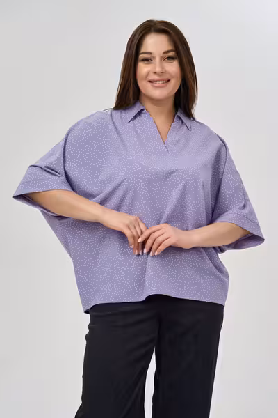 Блузка свободного силуэта с рукавами три четверти