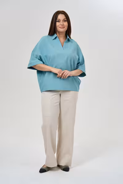 Льняная блузка свободного силуэта с рукавом три четверти