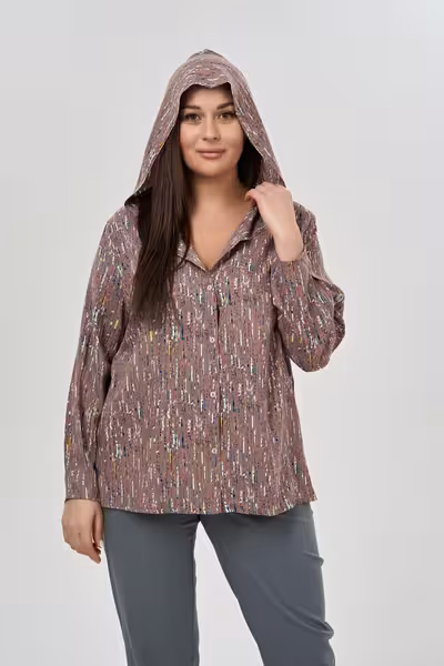 Блузка с капюшоном прямого силуэта для повседневного стиля