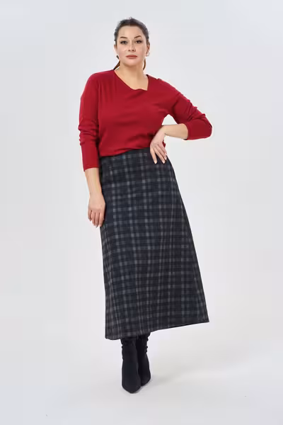 Лонгслив с фигурным вырезом и длинным рукавом для женщин