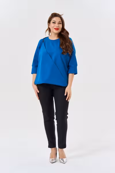 Блузка асимметричная женская с рукавами 3/4 синяя
