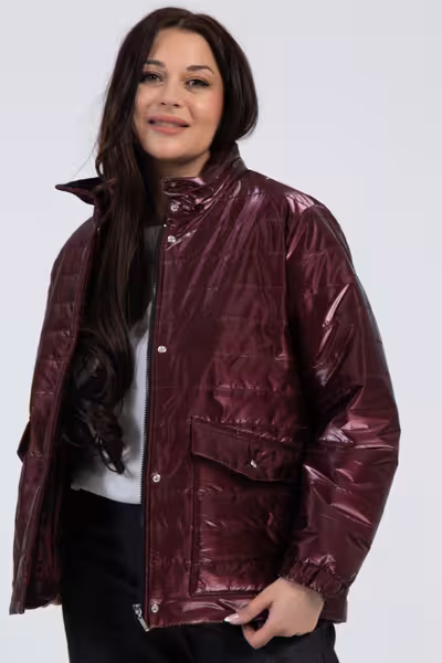 Куртка короткая женская металлик с карманами и молнией